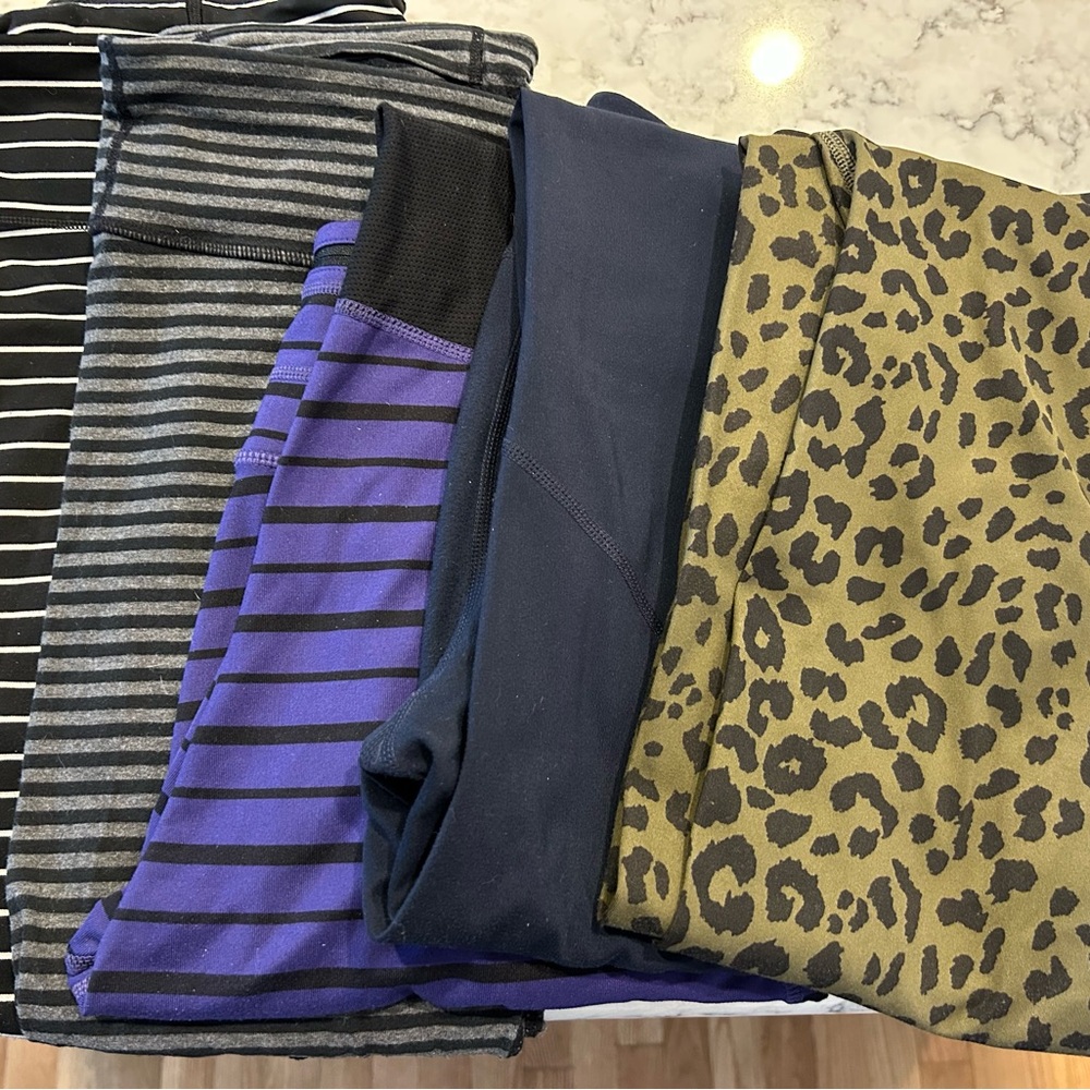 Lot of 5 pairs - GAP and athleta leggings, all size M